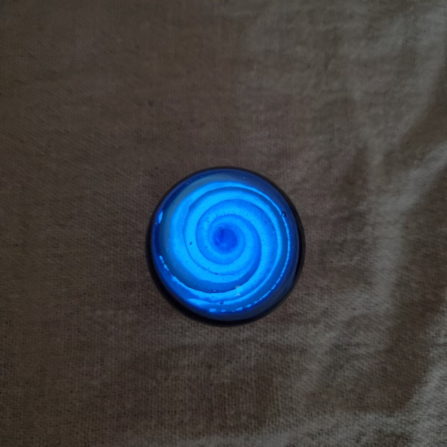Glow-in-the-Dark Wormhole Marble WH2-Blue